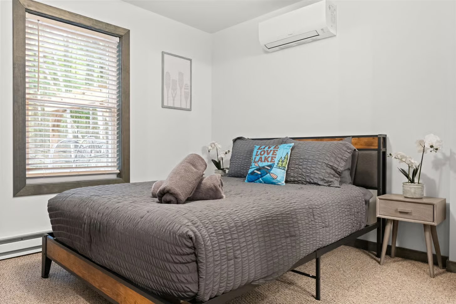 Queen bedroom on the lower level